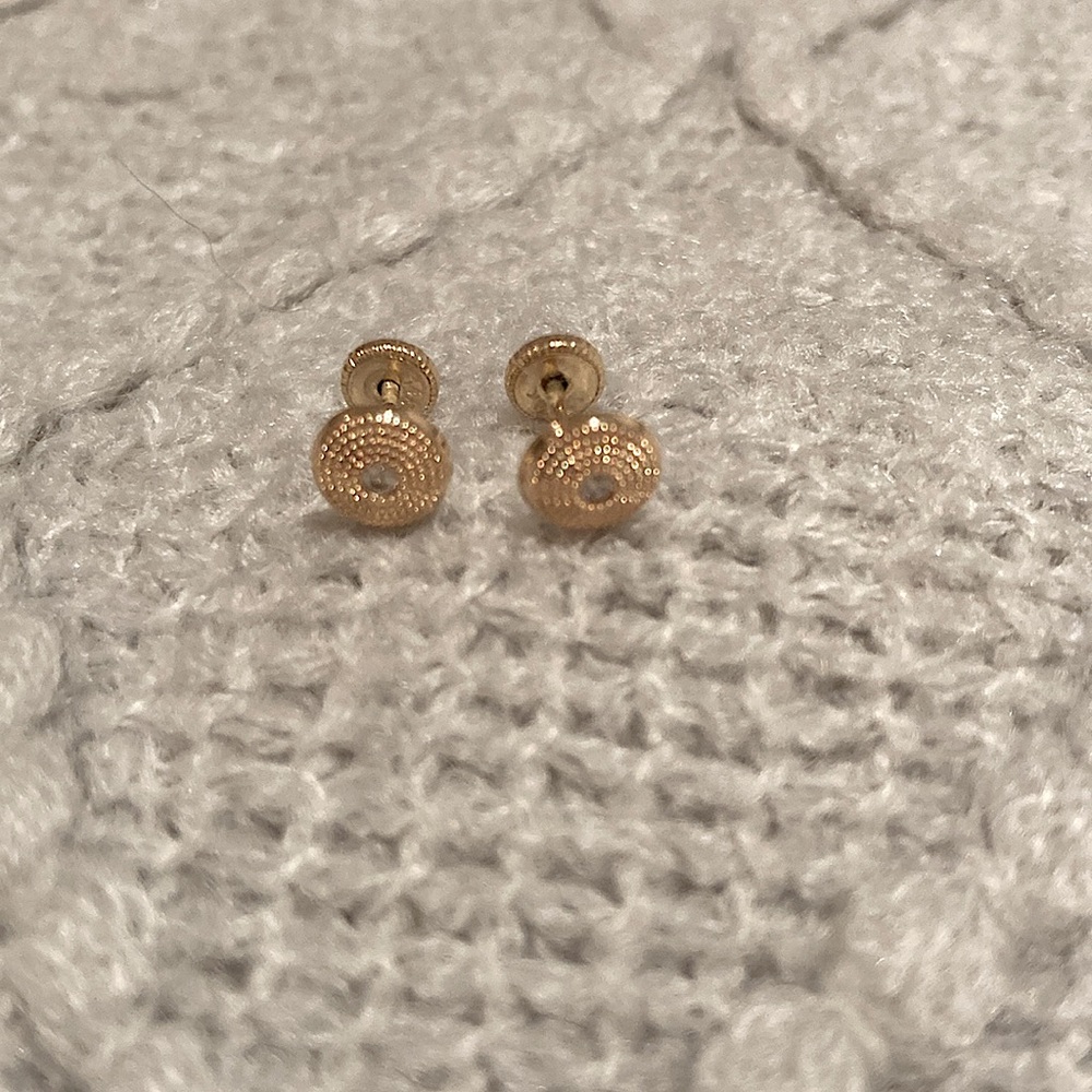 Cute gold earrings